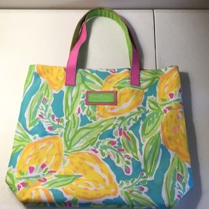 Lily Pulitzer for Estée Lauder tote